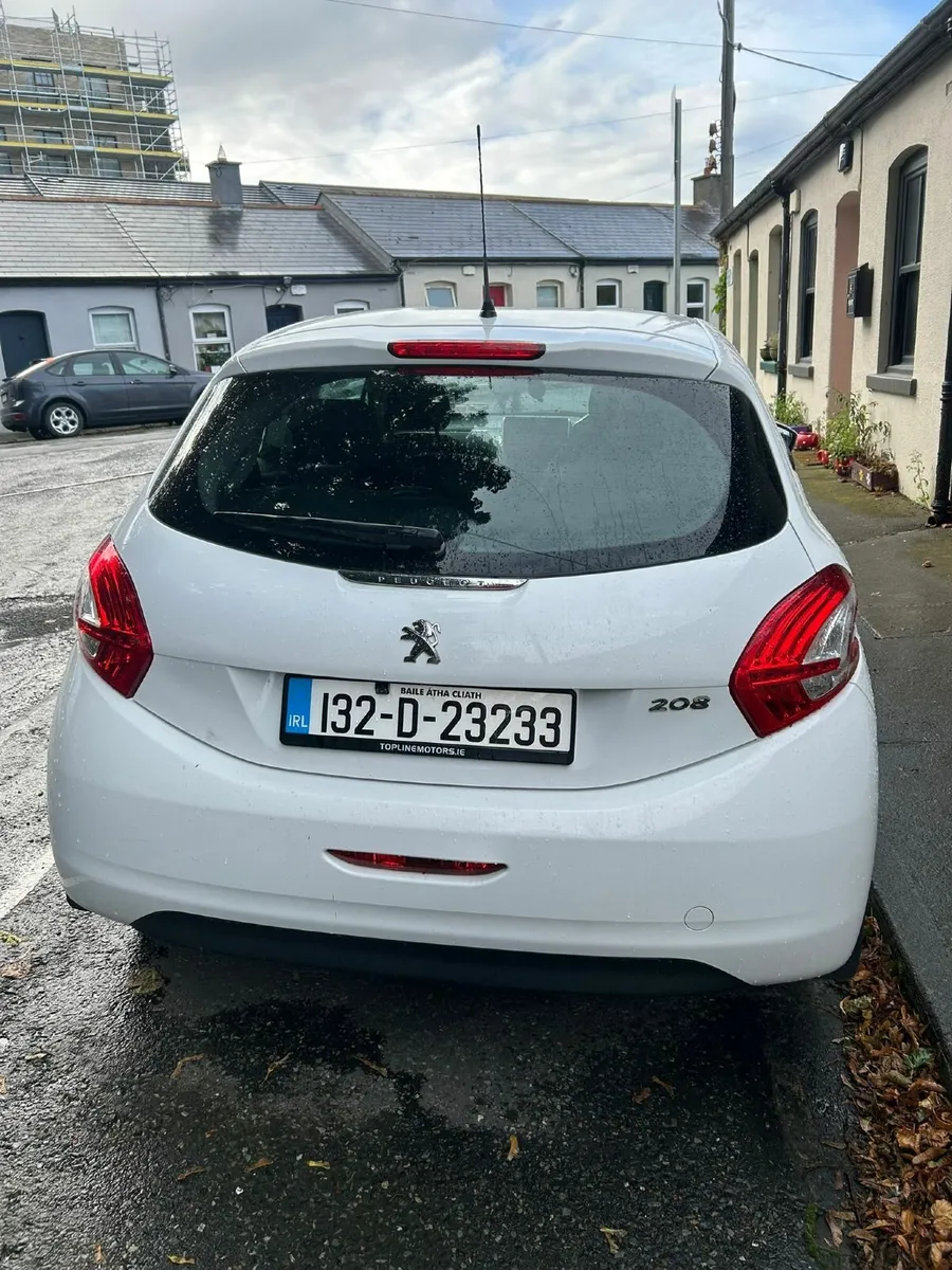 Peugeot 208 2013 - Image 4