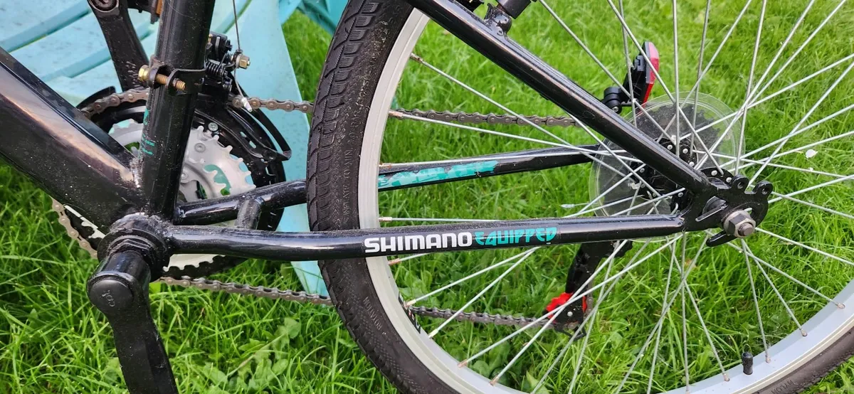 Childrens bike - Image 4