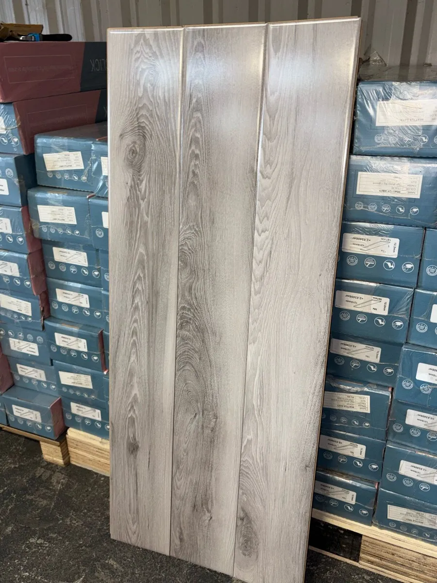 Laminate flooring