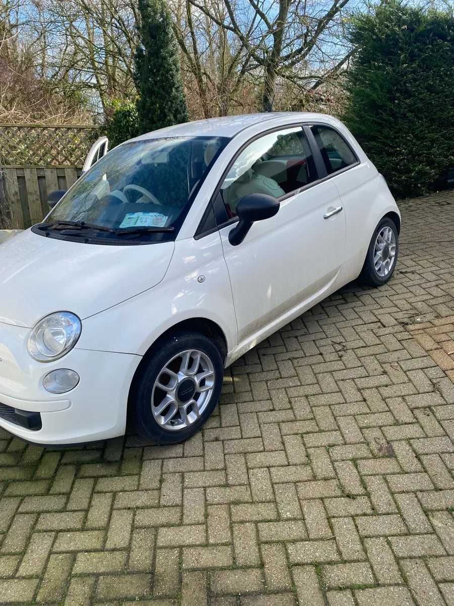Car - Image 2