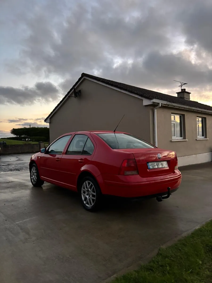 Volkswagen bora - Image 2