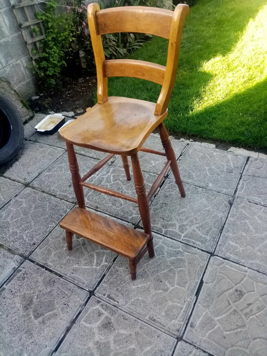 Victorian Clerks Chair, oil lamp - Image 1