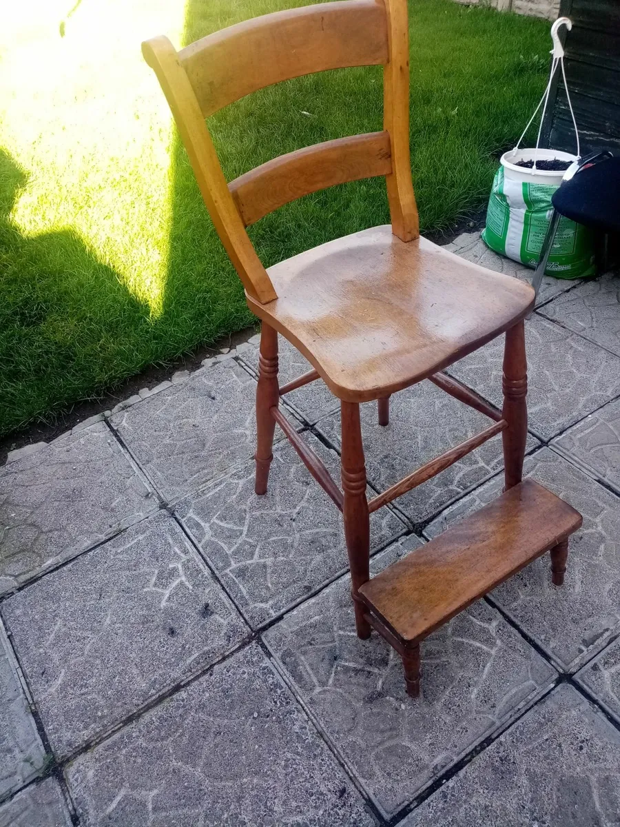 Victorian Clerks Chair, oil lamp - Image 3