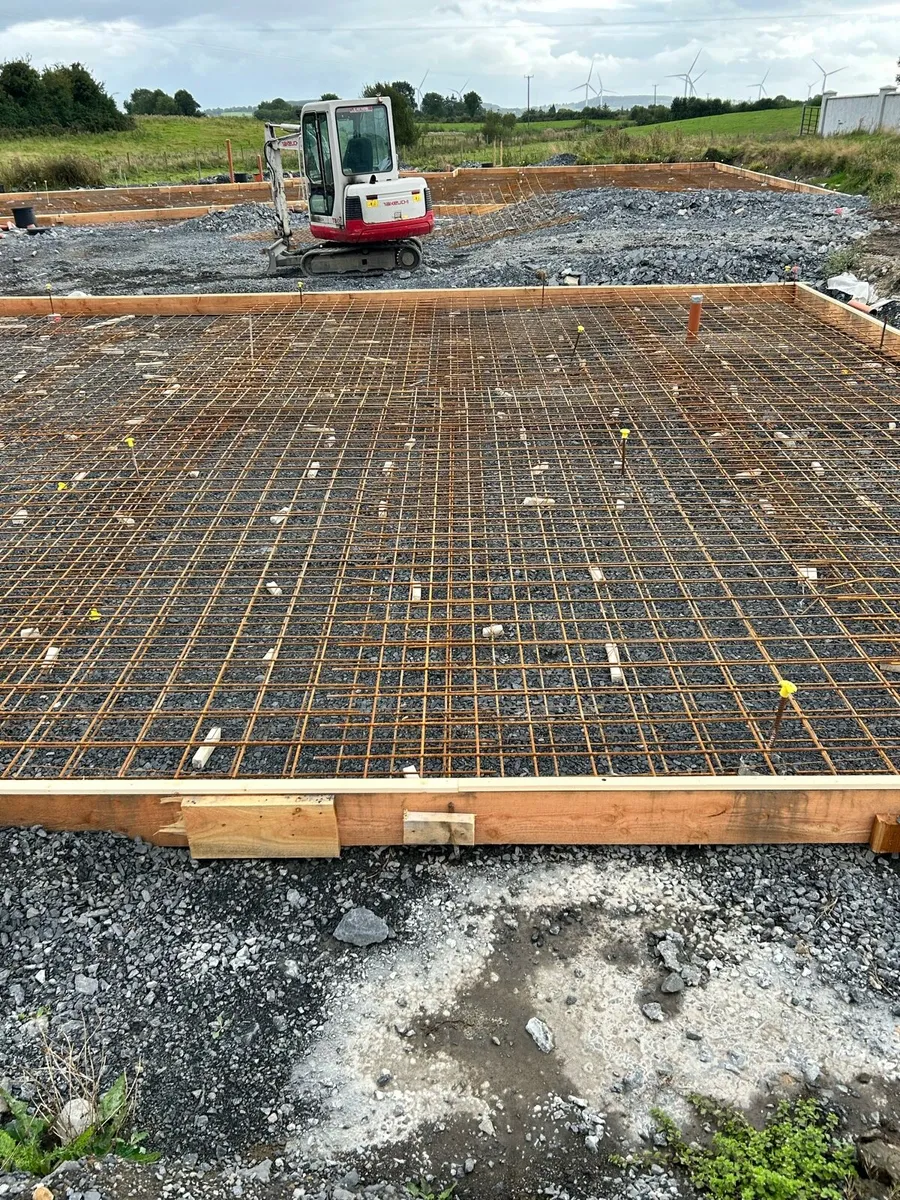Fencing , Groundwork , construction - Image 1