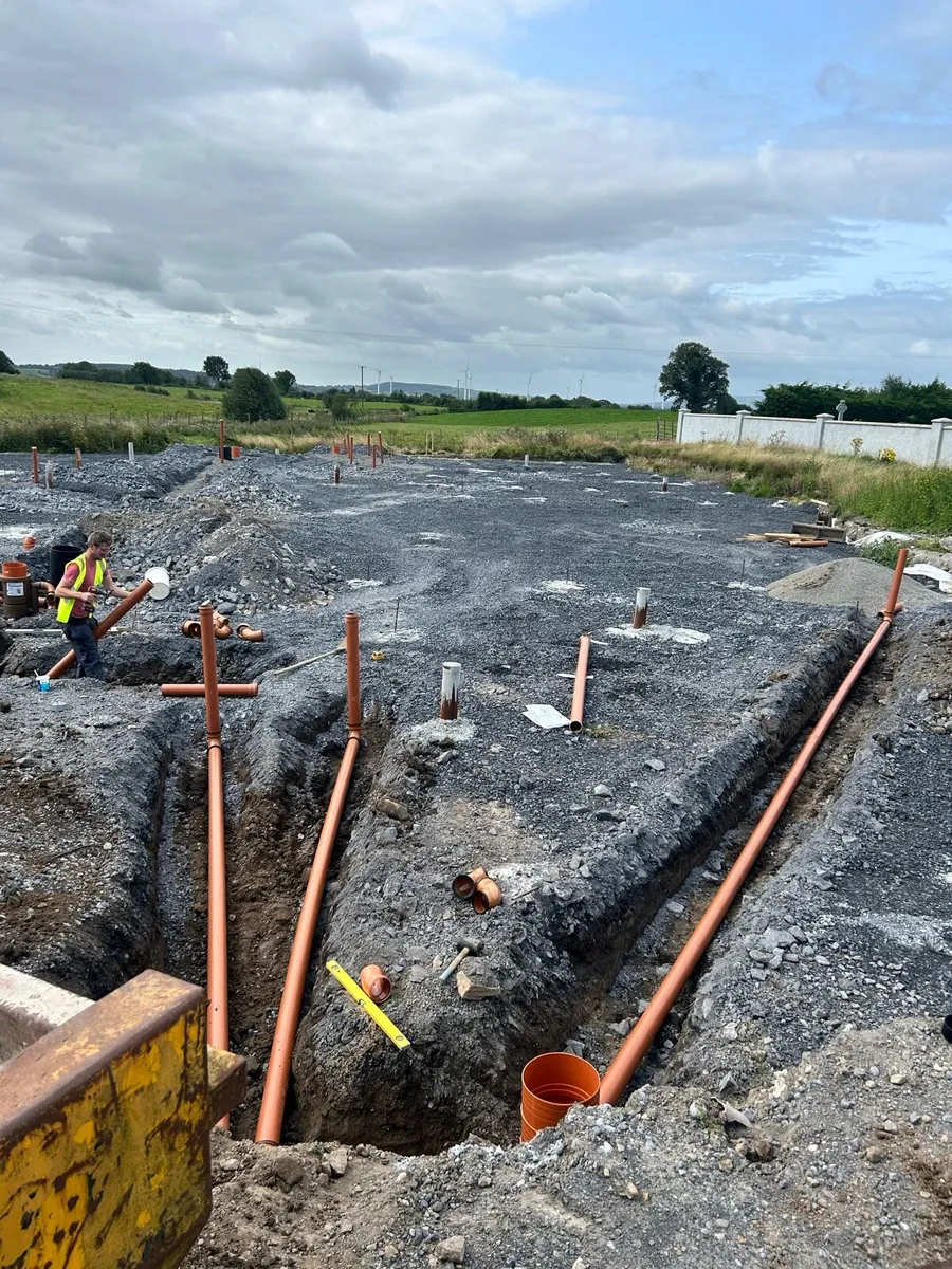 Fencing , Groundwork , construction - Image 3