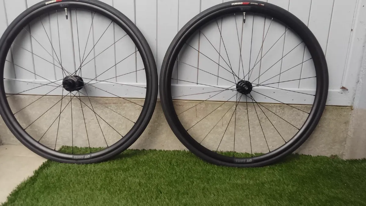 Bike wheelset Dt Swiss R470+tires - Image 1