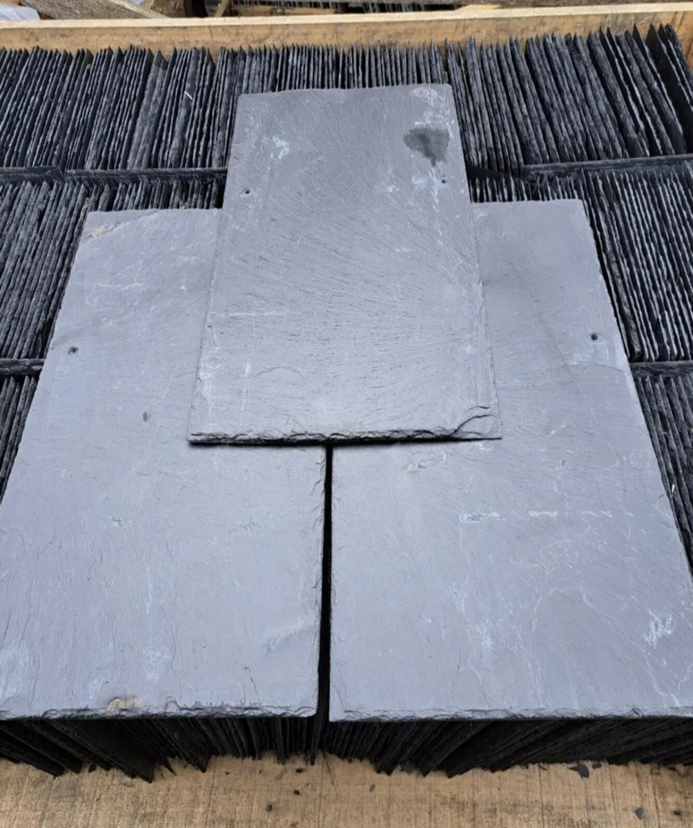 Unused 50x25cm Spanish Slates