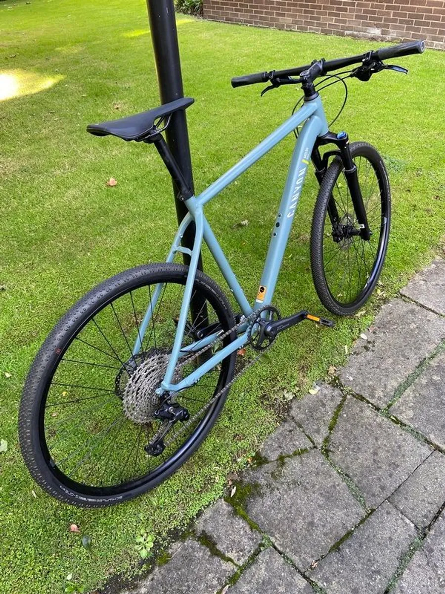 Canyon Pathlite 5 Hybrid Bicycle - Image 3