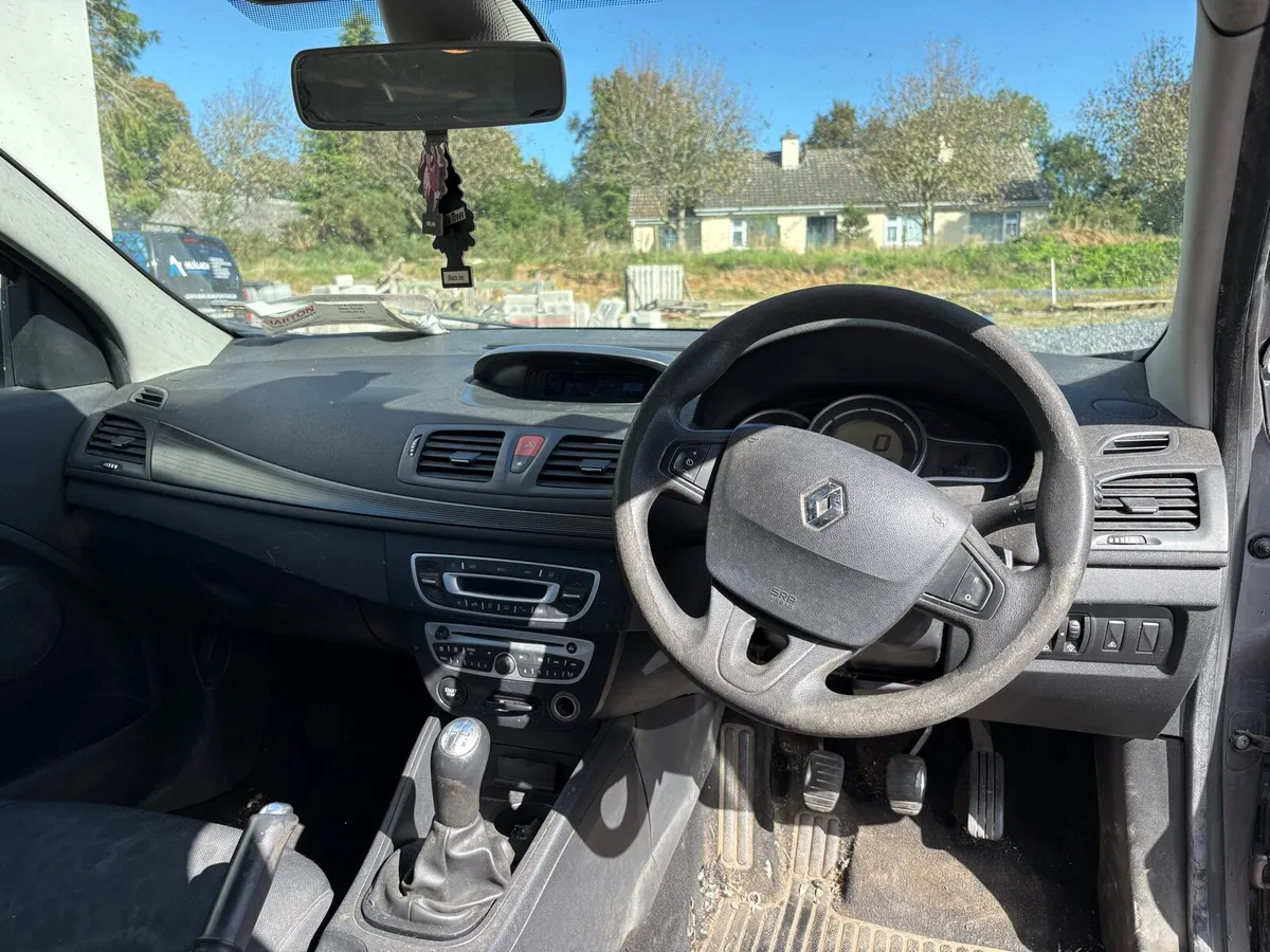 Renault Fluence - Image 3
