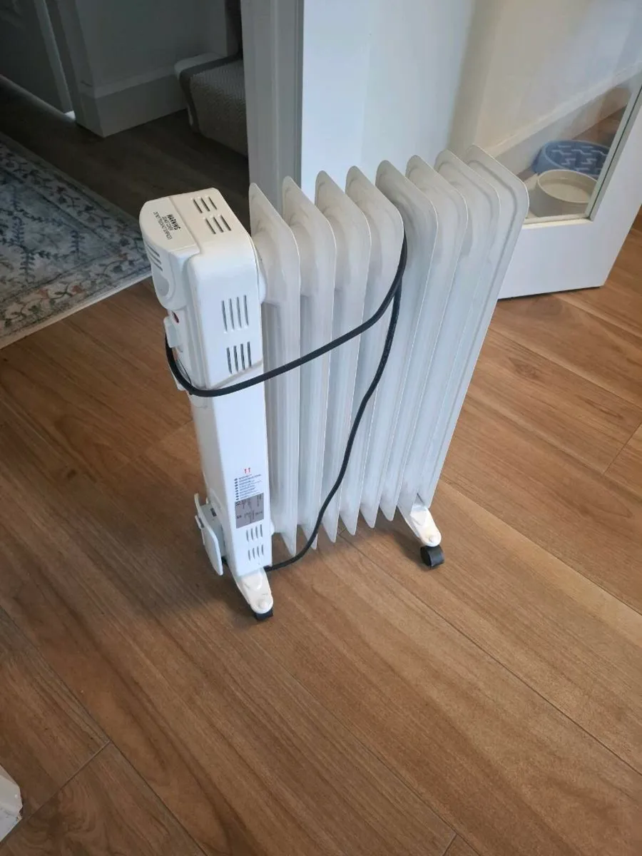 2000W Electric Oil-Filled Radiator - Image 2