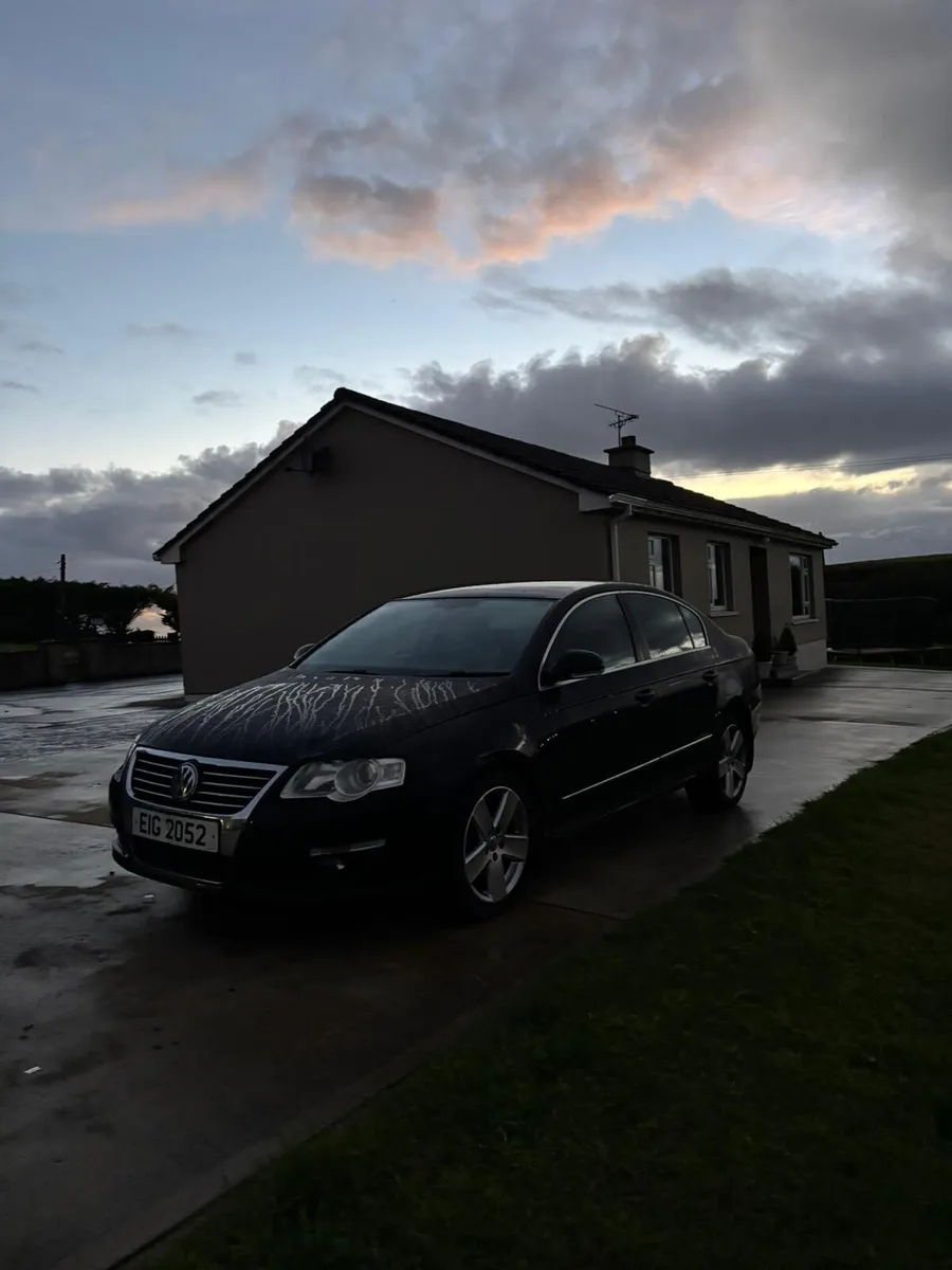 Volkswagen Passat - Image 4