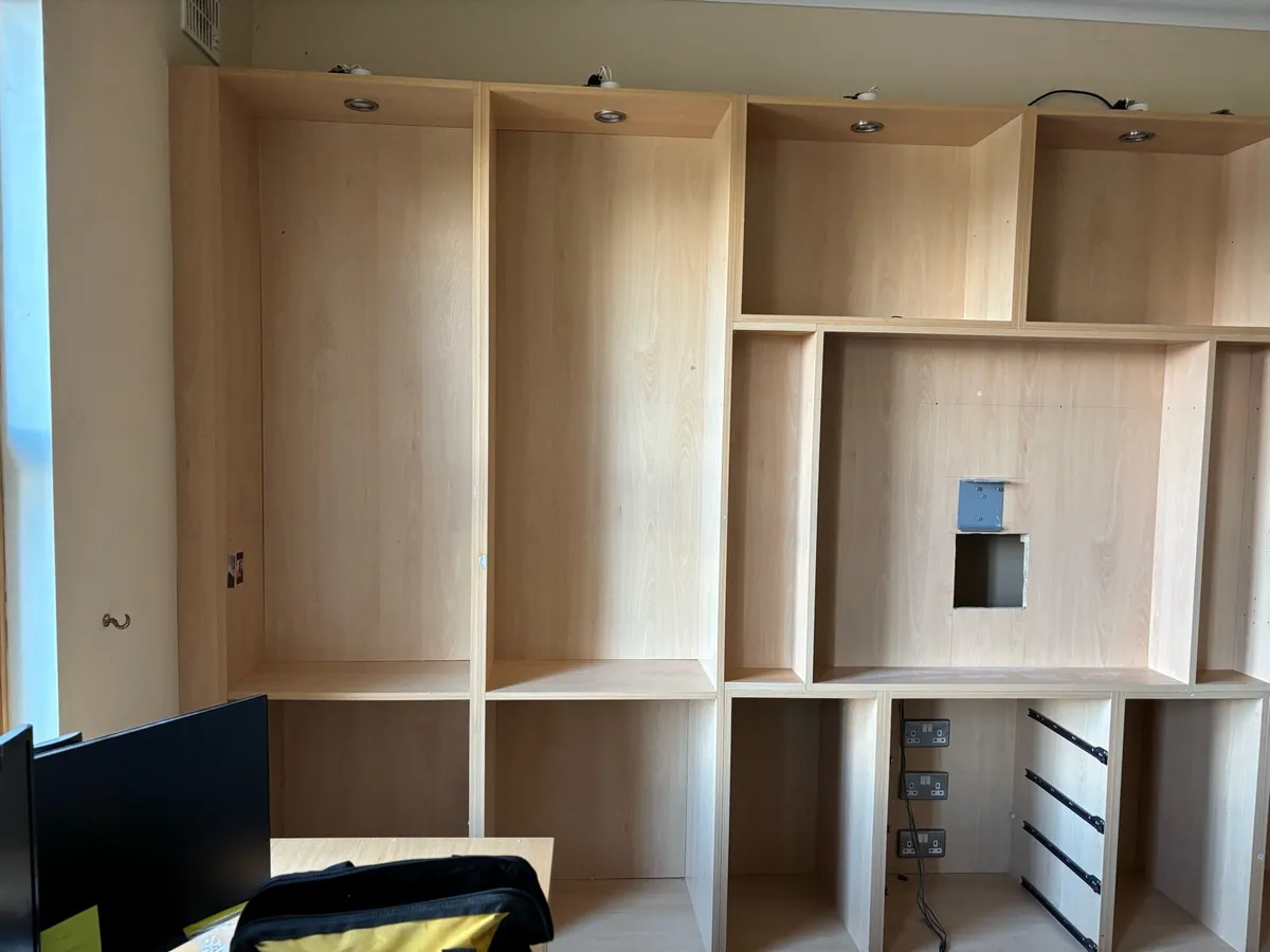 Media Unit - Image 3