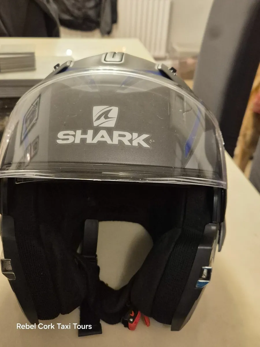 Motorbike Helmet - Image 4
