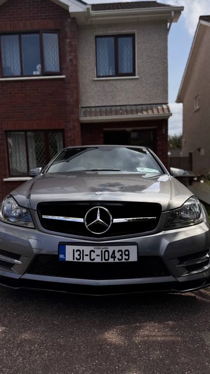 MERCEDES BENZ C220 CDI BE AMG SPORT 4DR AUTO - Image 1