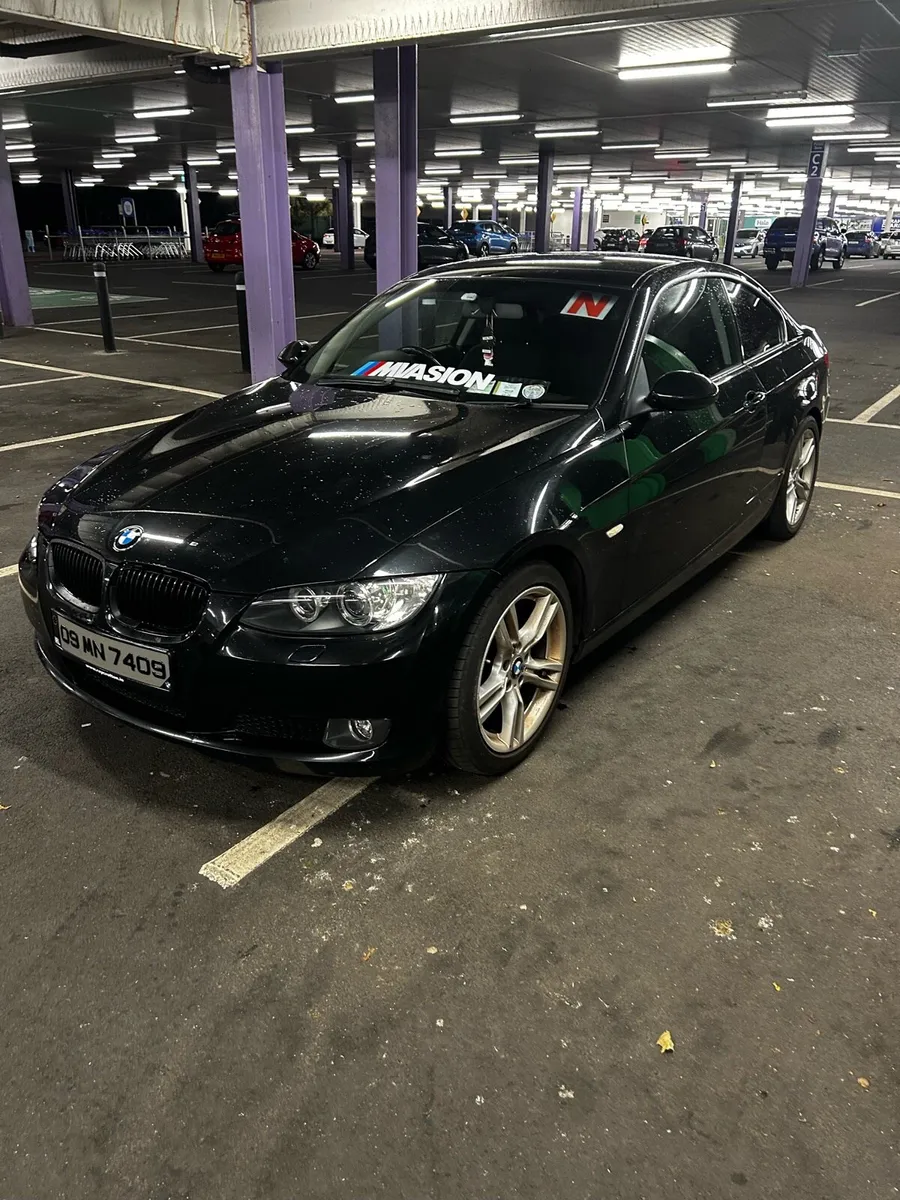 BMW 320i e92 - Image 1