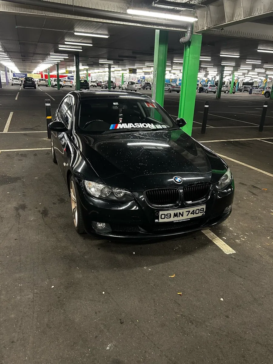 BMW 320i e92 - Image 2