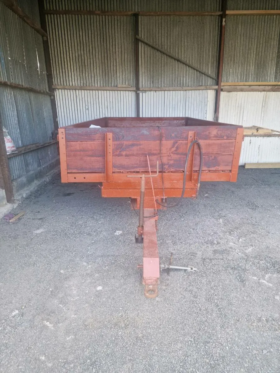 Vintage trailer - Image 1