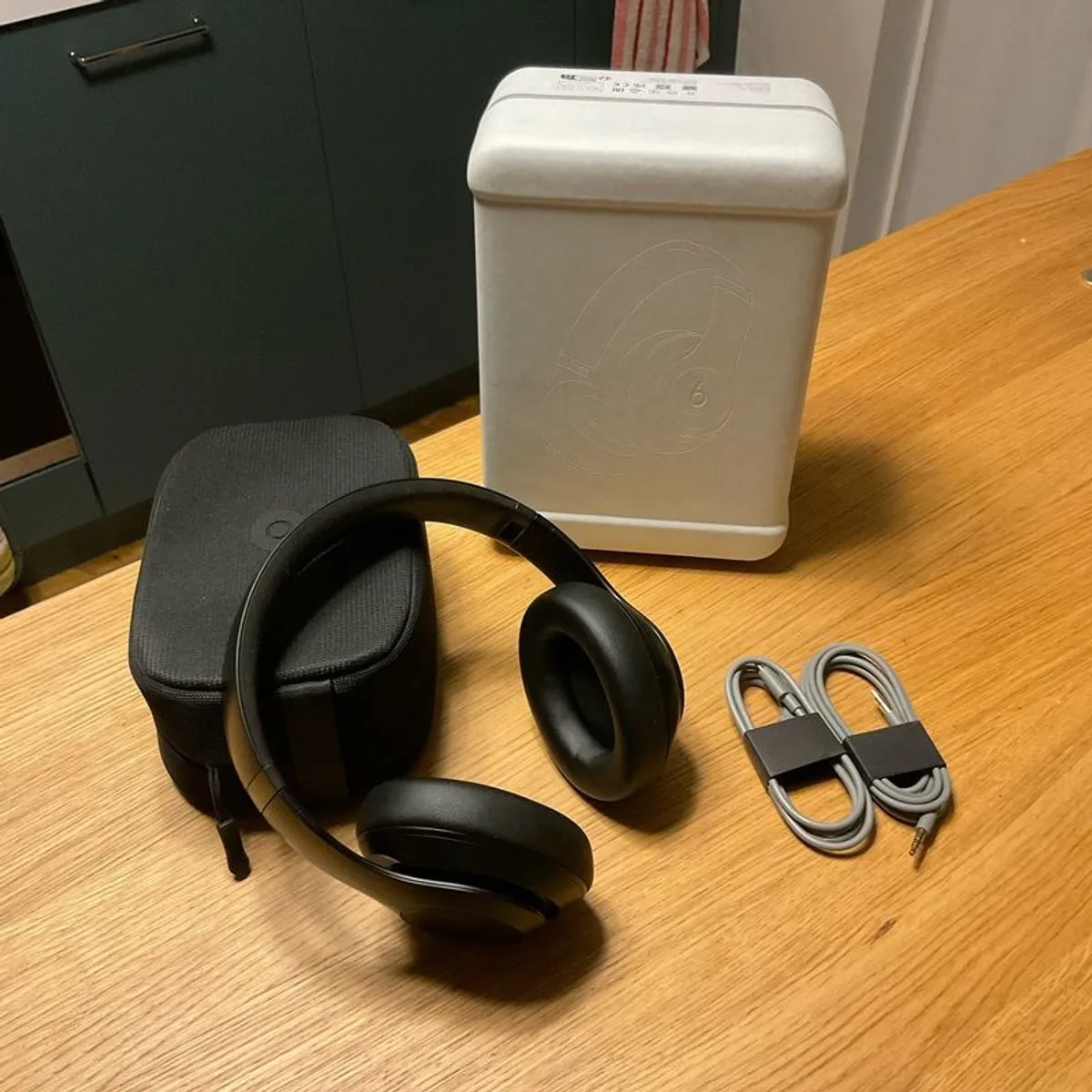 Beats Studio Pro