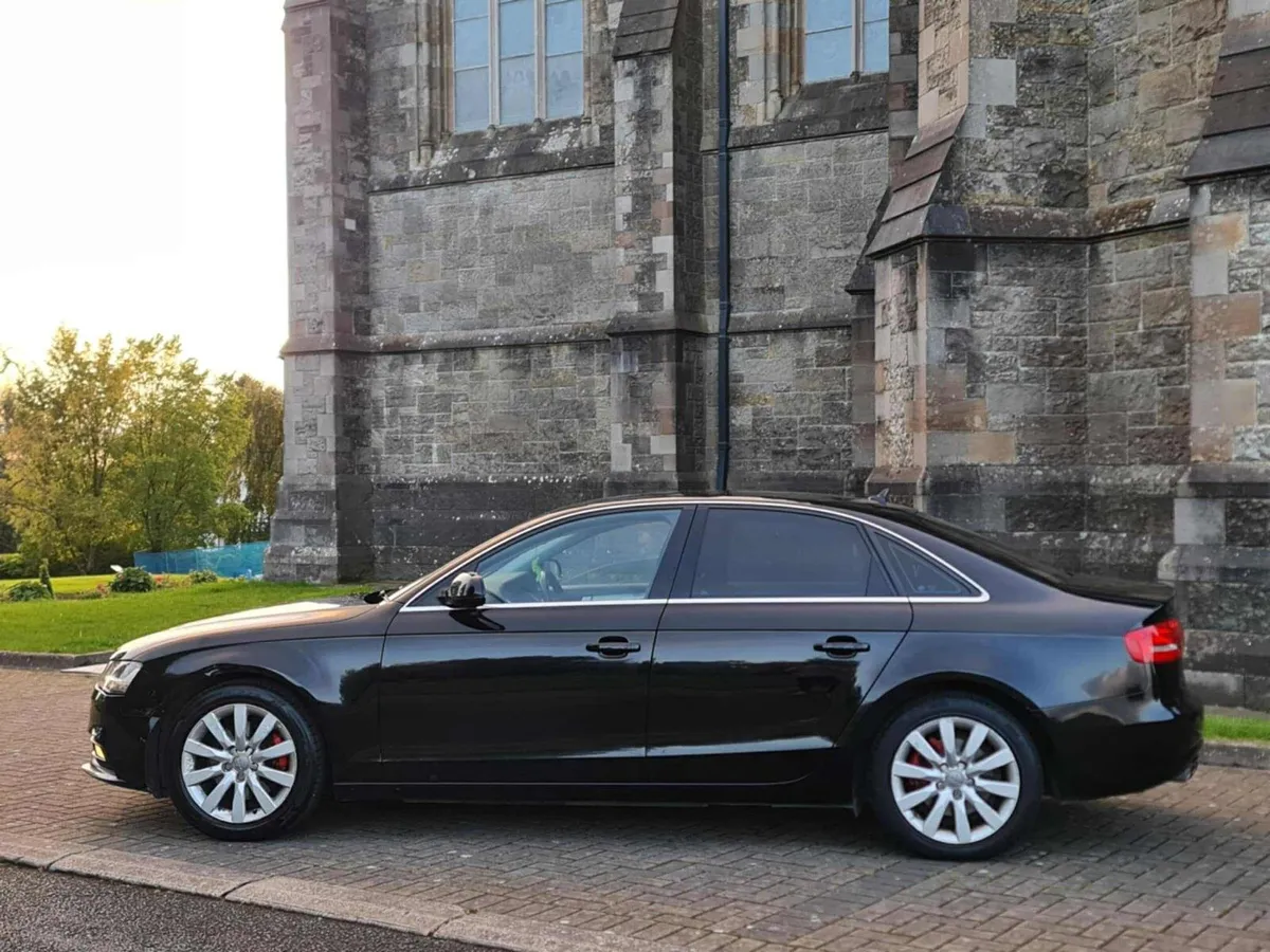 2013 AUDI A4 2.0TDI TECHNIK MODEL CHEEP TAX - Image 4
