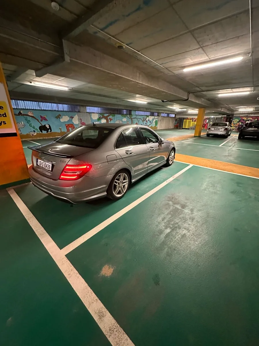 MERCEDES BENZ C220 CDI BE AMG SPORT 4DR AUTO - Image 1