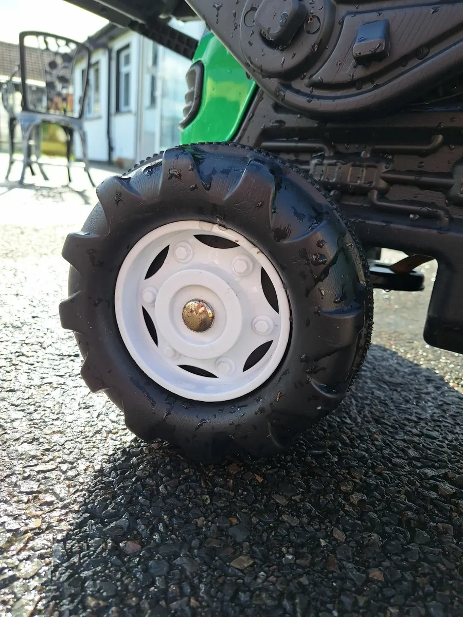 Tractor & Trailer - Image 2
