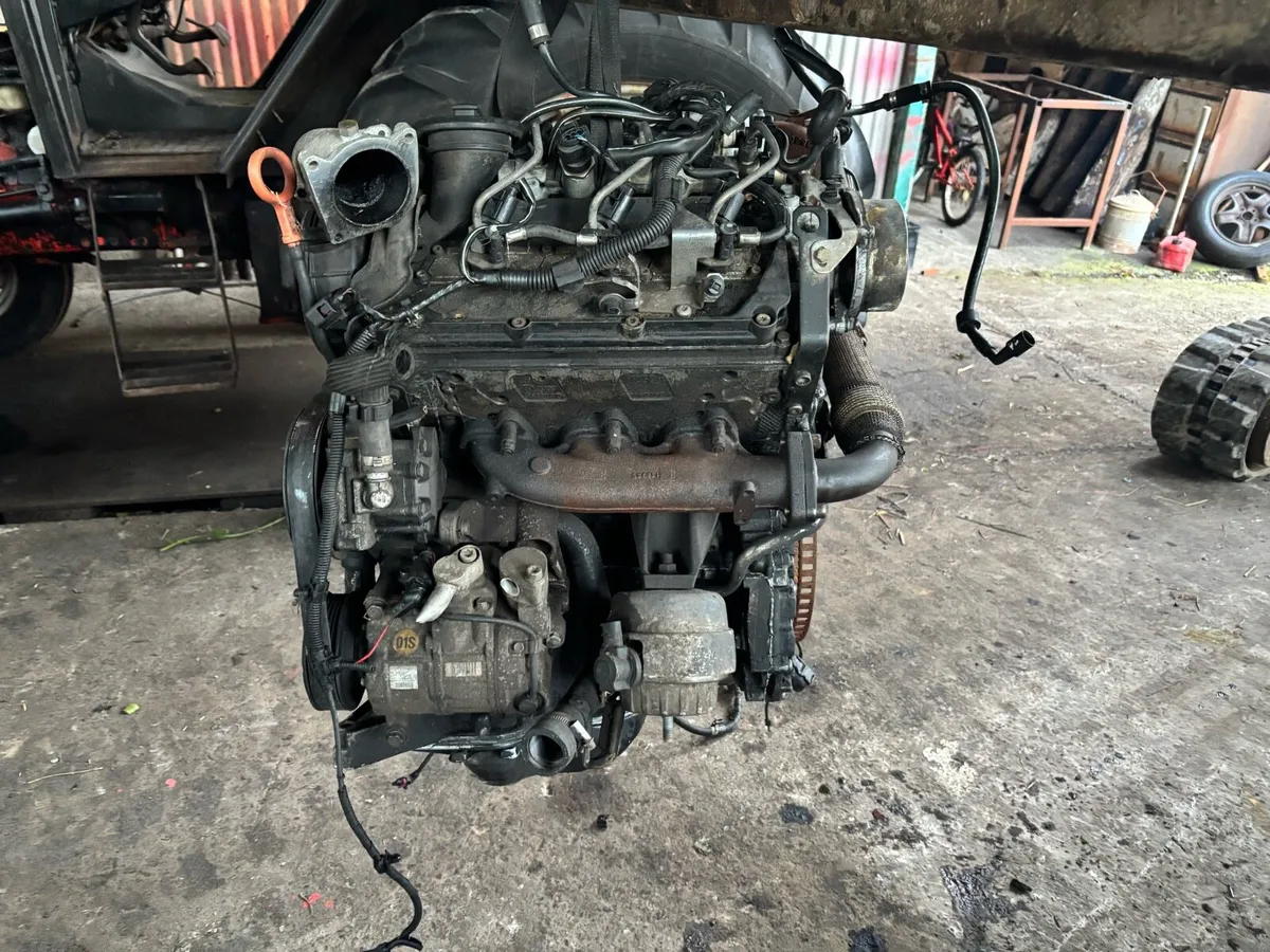 3.0 tdi v6 engine - Image 1