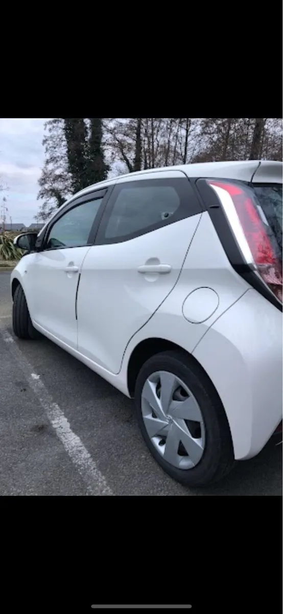 FOR SALE TOYOTA AYGO 1L PETROL 2017 - Image 3