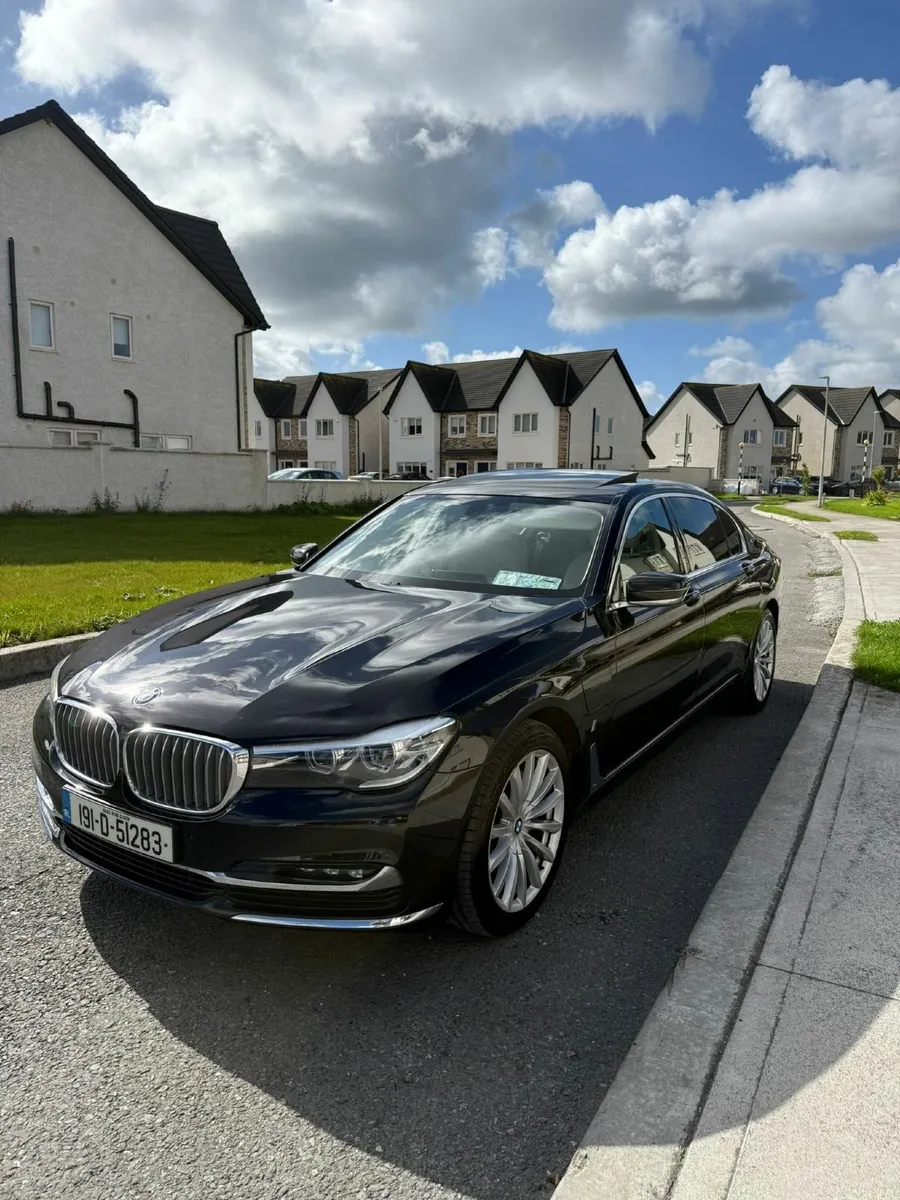 BMW 7-Series 2019 - Top Spec Model - Image 1