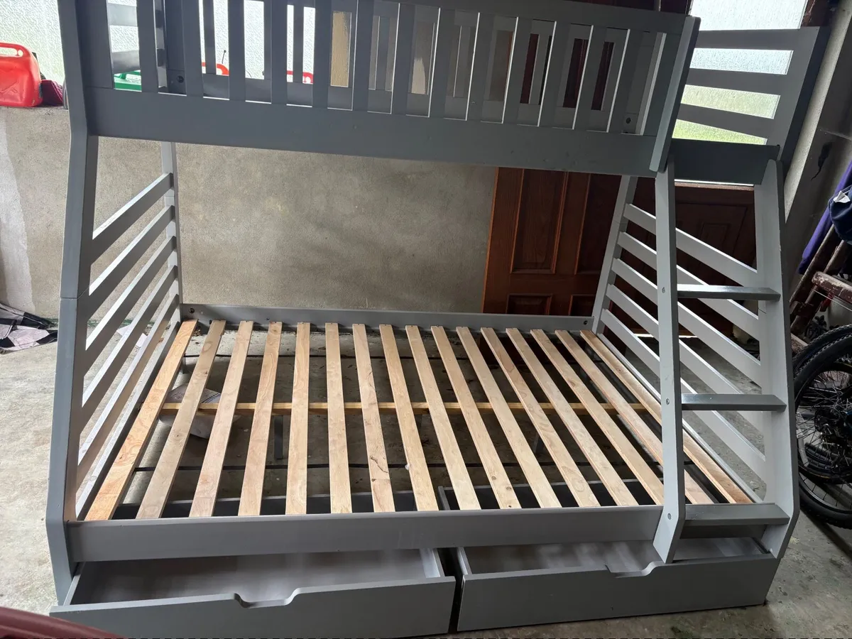 Bunk Beds - Image 4