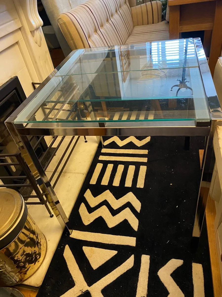 Table - Image 1