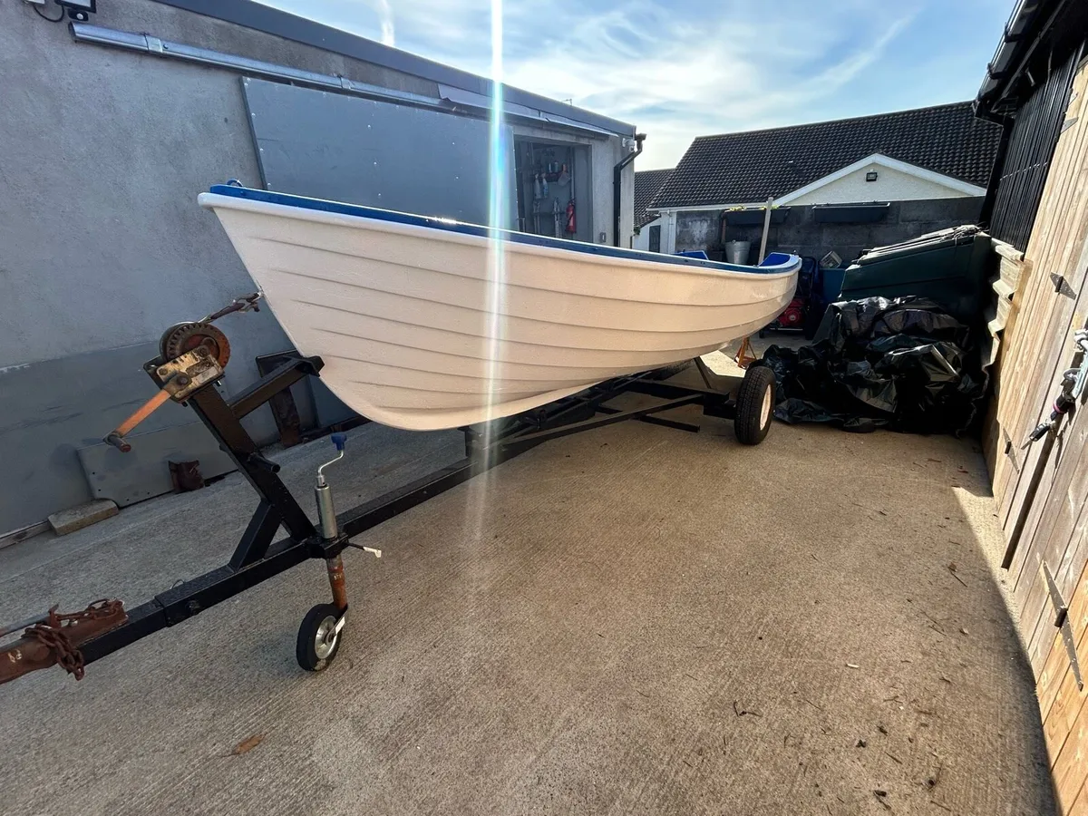Boat - Image 1