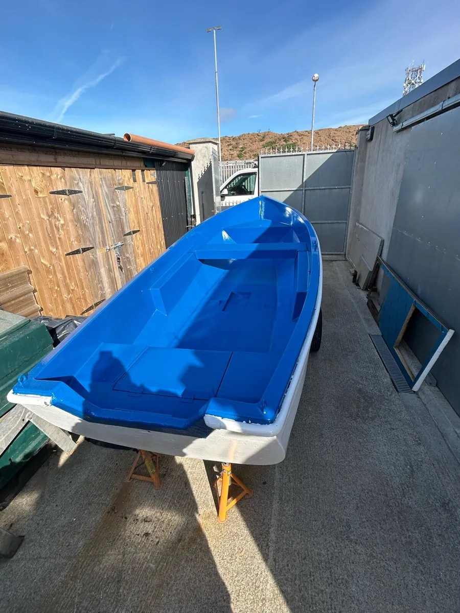 Boat - Image 4
