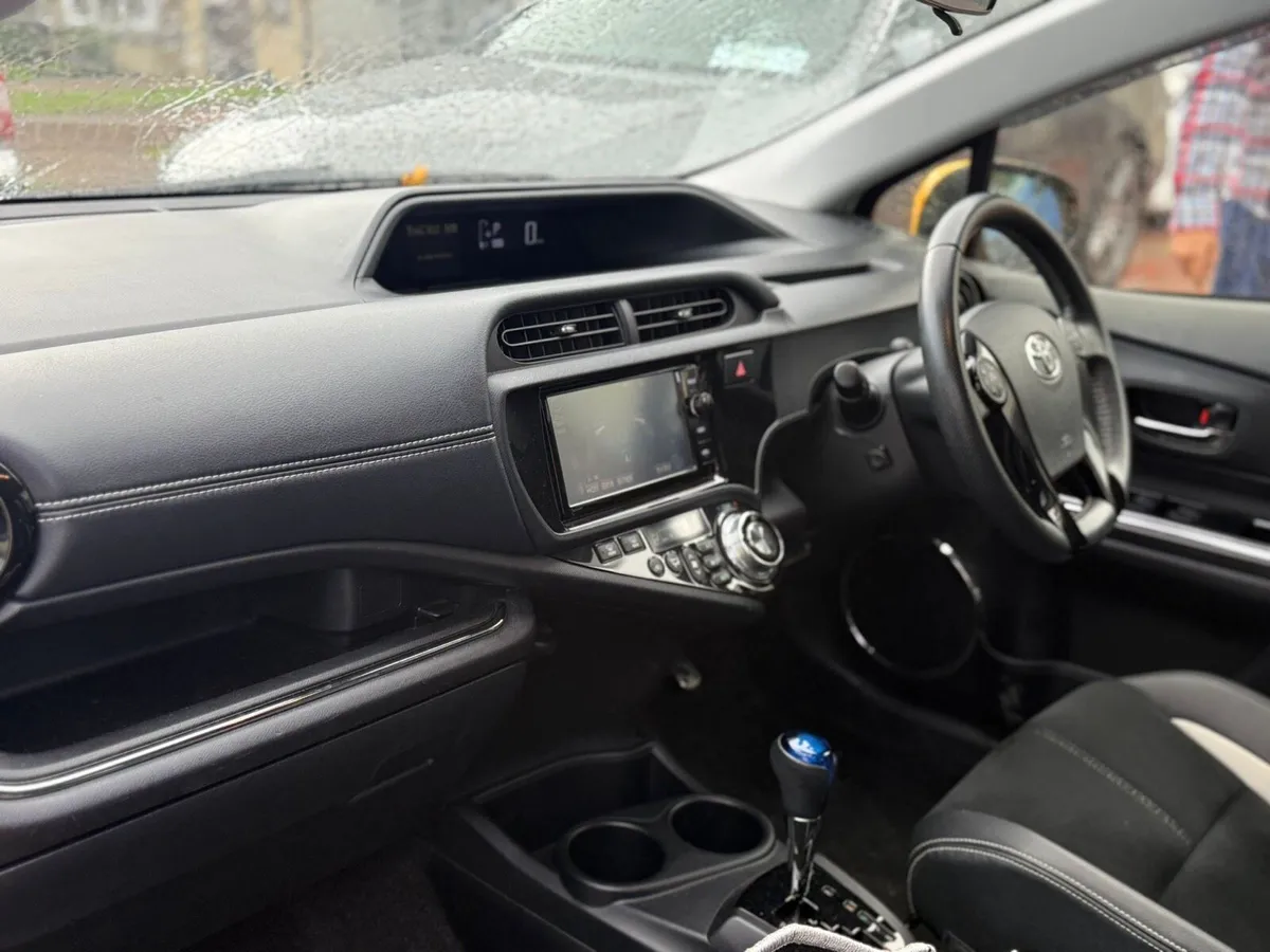 Toyota Aqua GS Sport Package - Image 3
