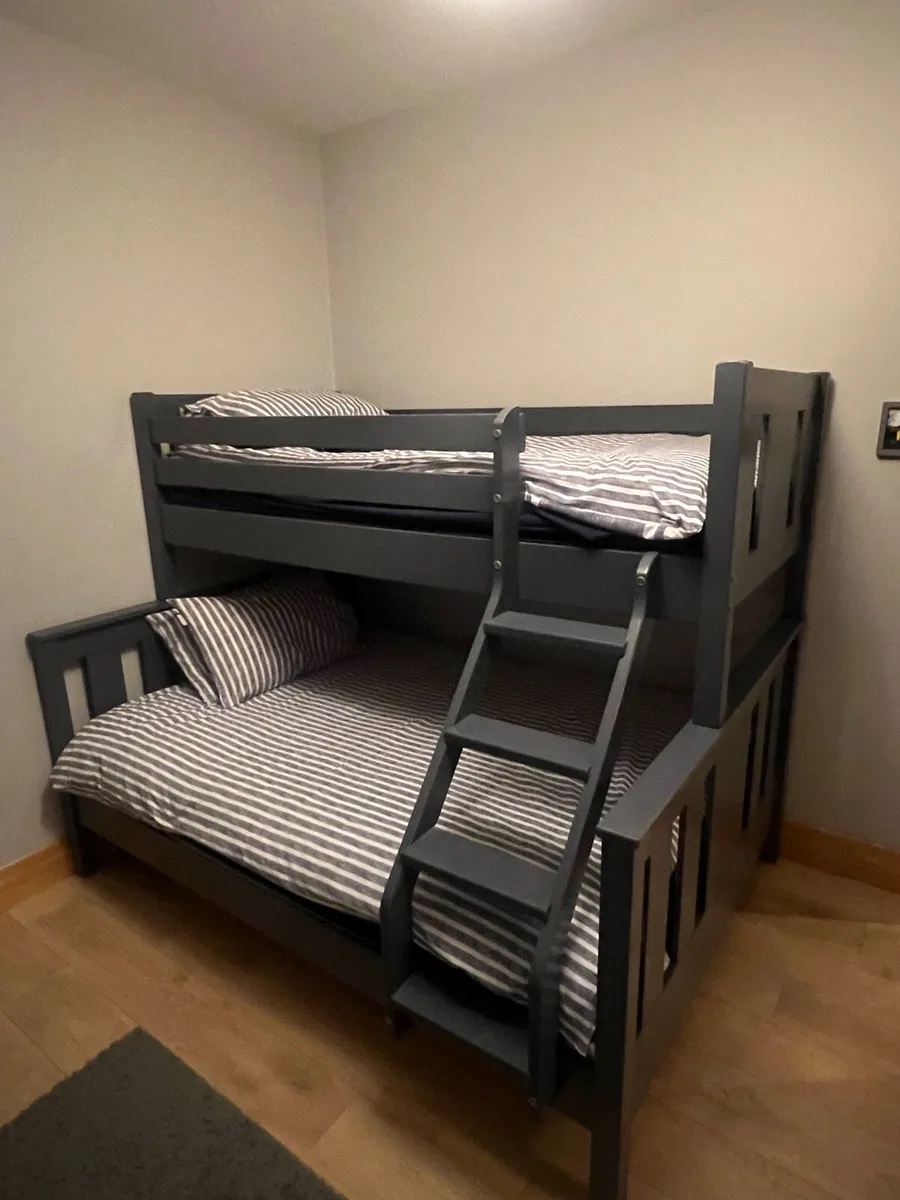 Triple Bunk bed - Image 2