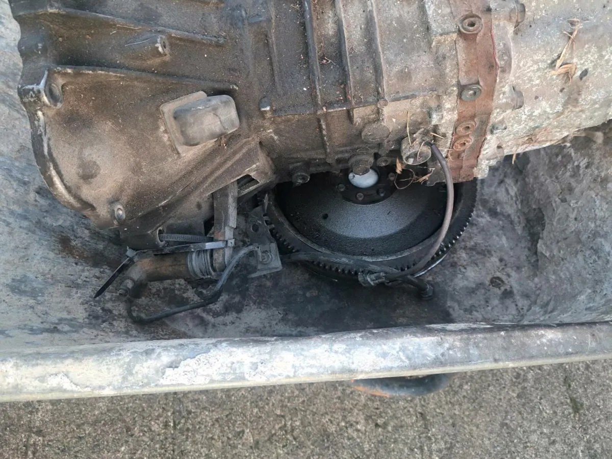 Toyota w58 gearbox 2jz bellhousing - Image 3