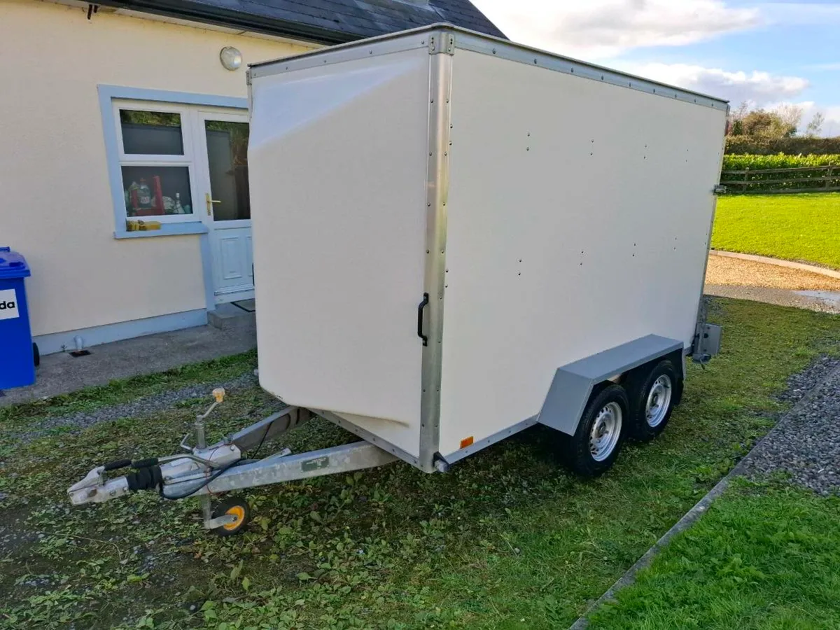 Box Trailer 10' x 5' - Image 2