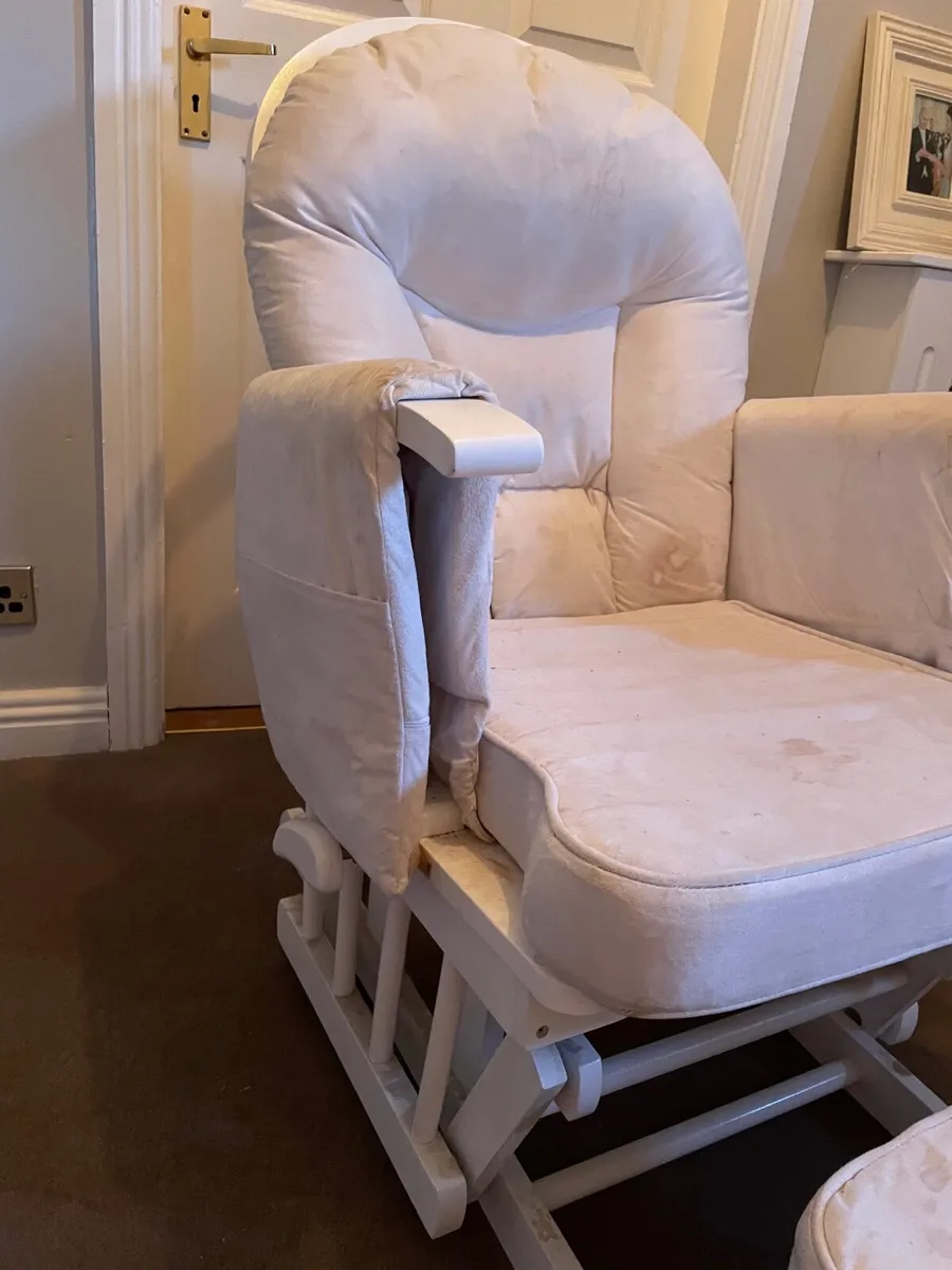 Rocking chair & footstool - Image 2