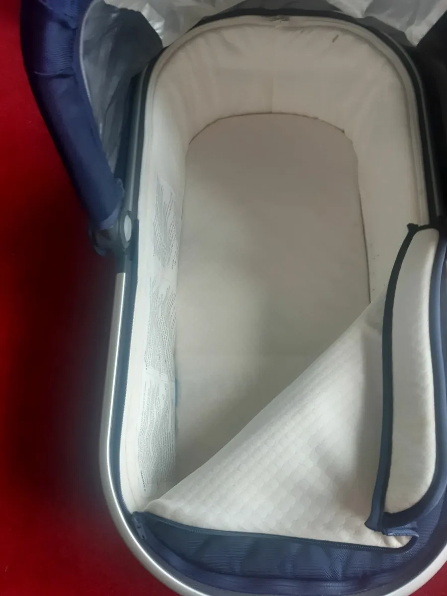 Uppa baby Vista Travel system - Image 3