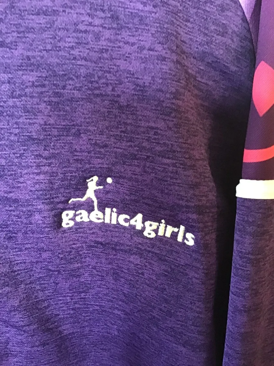 Ladies Sweatshirt - Image 3