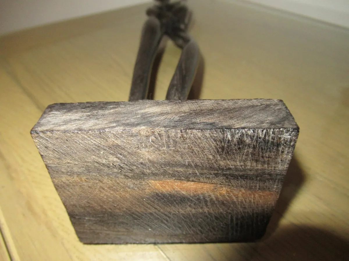 vintage artisan wood  cottage ornment art sculpt - Image 3