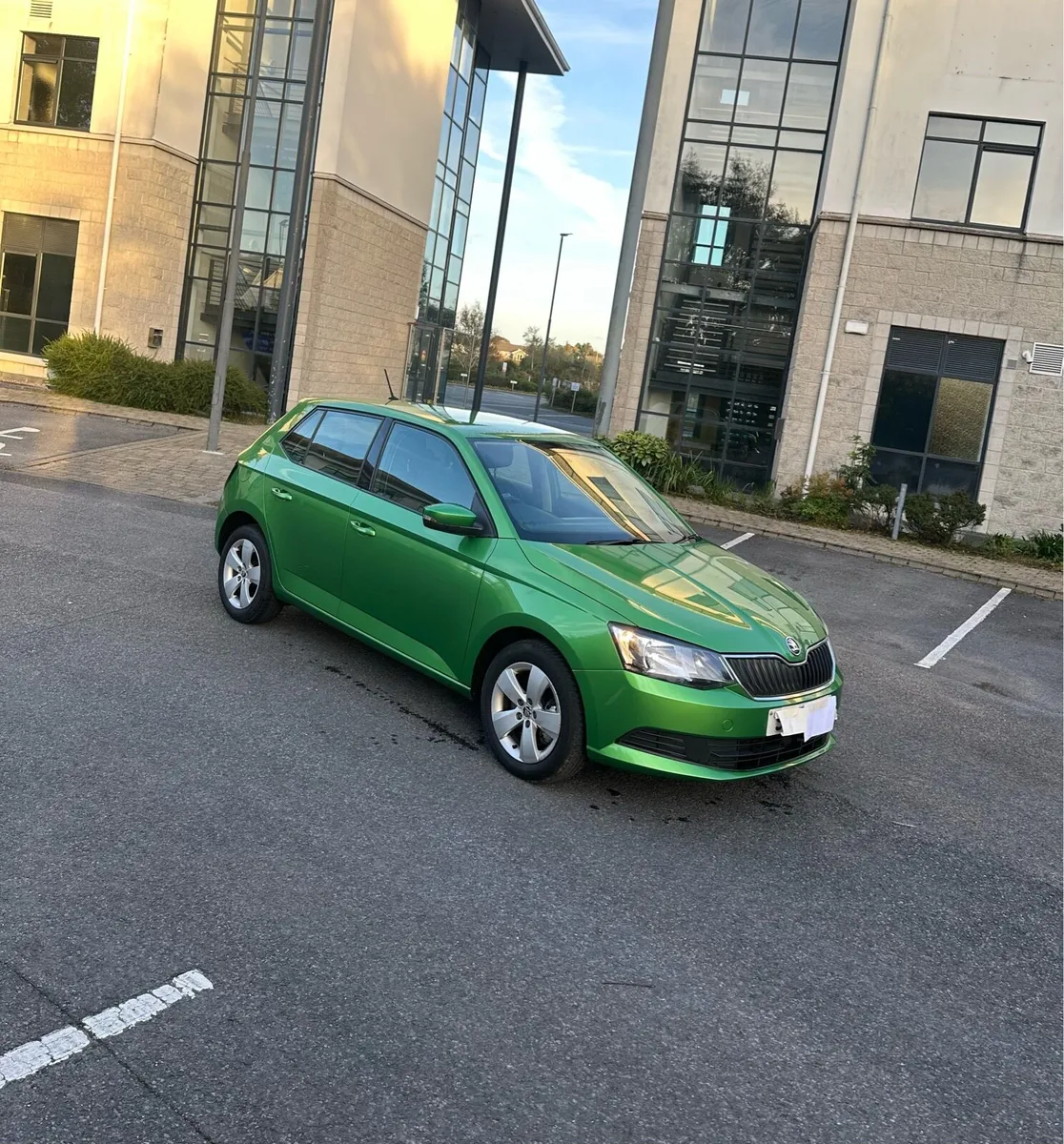 2015 Skoda Fabia 1.2TSI FSH - Excellent Condition - Image 1