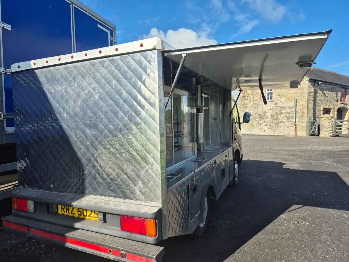 Toyota Dyna 2008 - Image 2