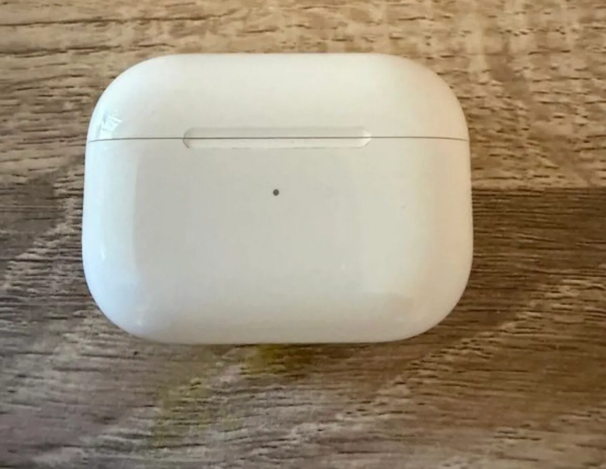 Apple AirPods Pro - Image 2