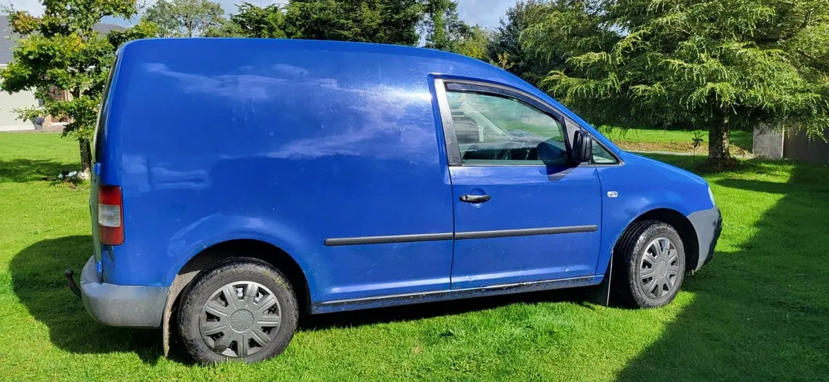Volkswagen Caddy 2006 - Image 2