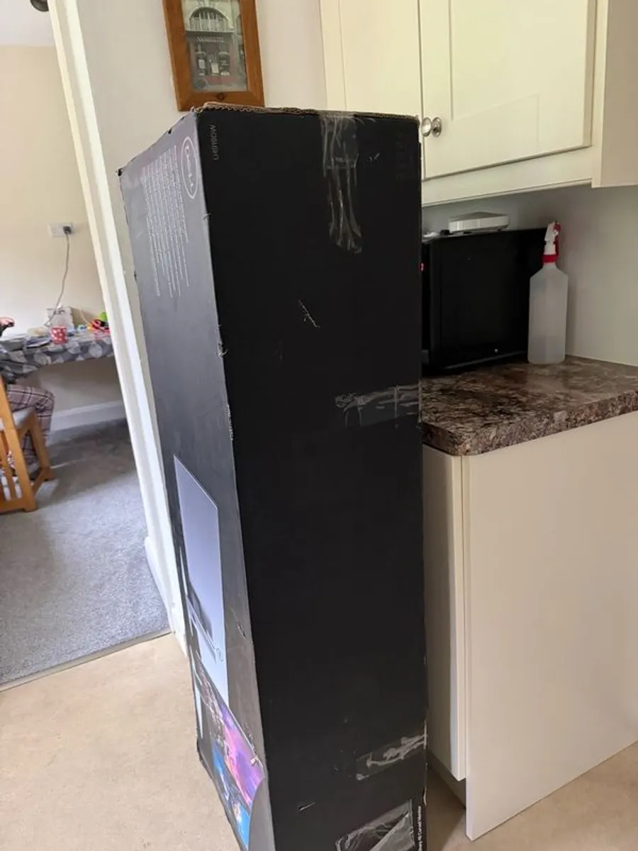 Dell 49" Ultrawide - Image 2