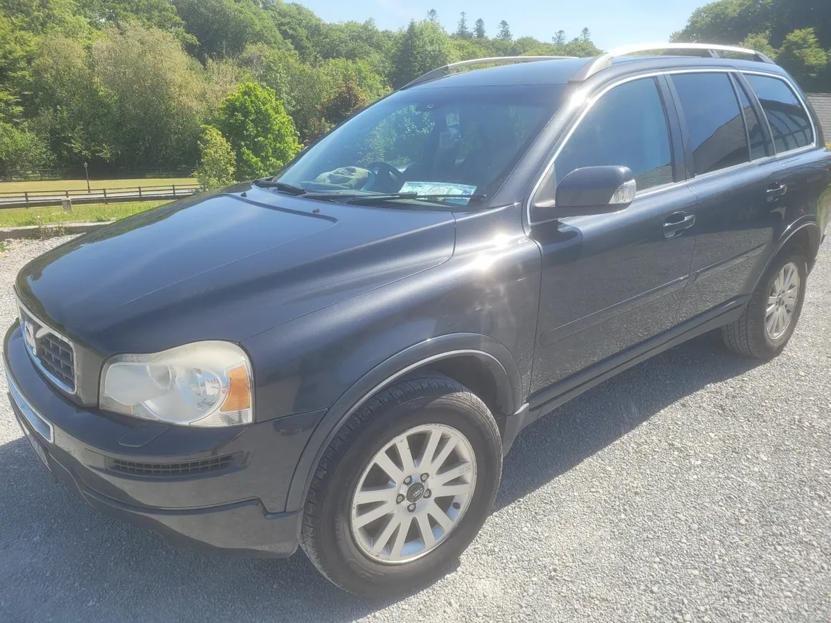 Volvo XC90 2010 - Image 3