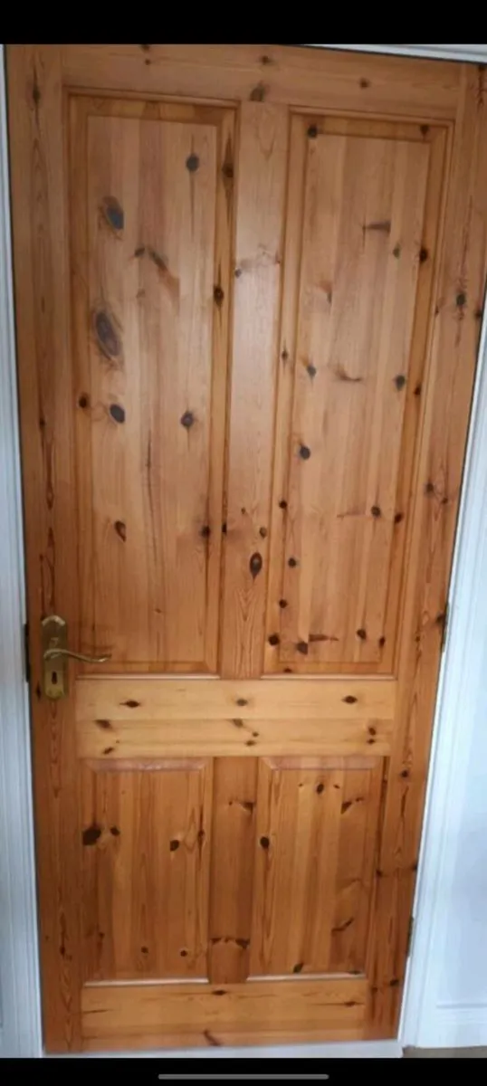 Pine Doors - Image 2