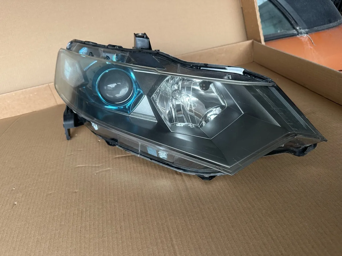 Honda Insight 2011-17 headlamp right - Image 2