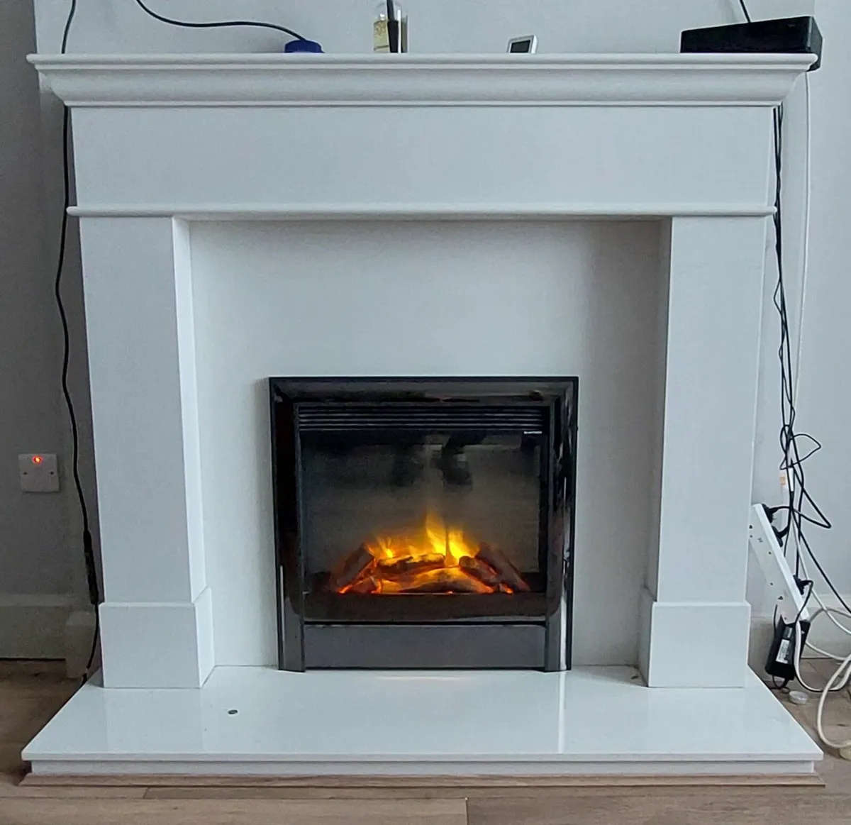 Marble firplace and electric fire - Image 3
