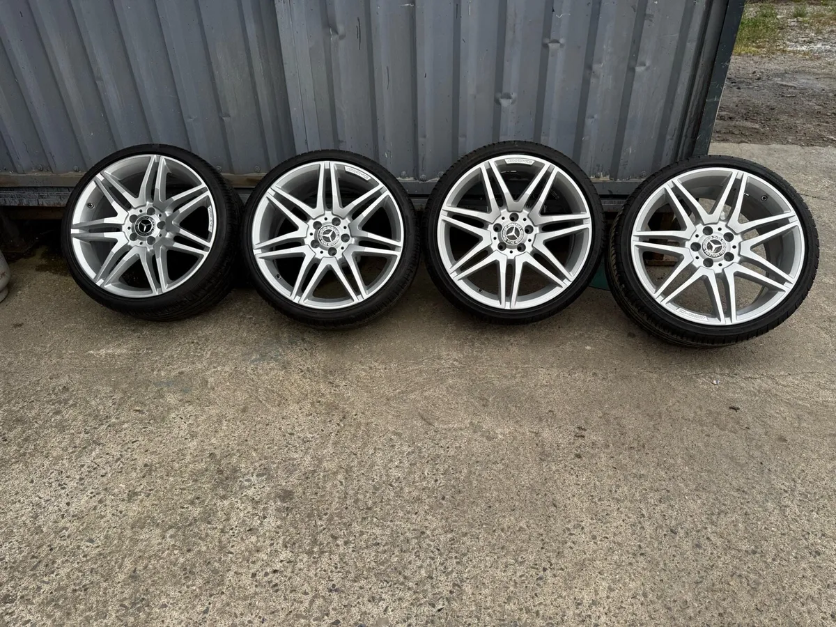 19” Mercedes Amg genuine - Image 1
